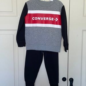 Converse boy costume: sweater&pants.